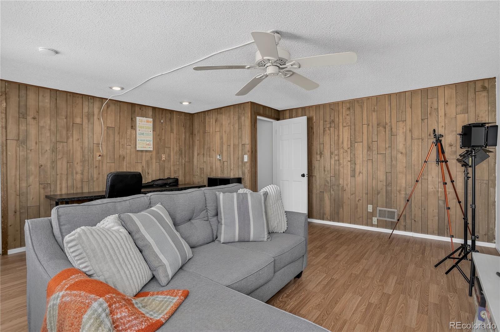 MLS Image #23 for 12495 e amherst circle,aurora, Colorado