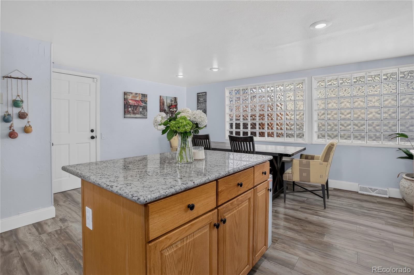MLS Image #4 for 12495 e amherst circle,aurora, Colorado