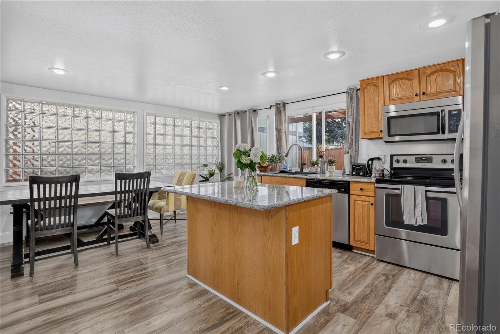 MLS Image #5 for 12495 e amherst circle,aurora, Colorado
