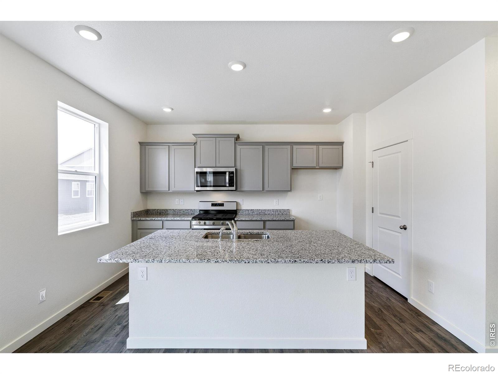 MLS Image #5 for 7342  27th street,greeley, Colorado