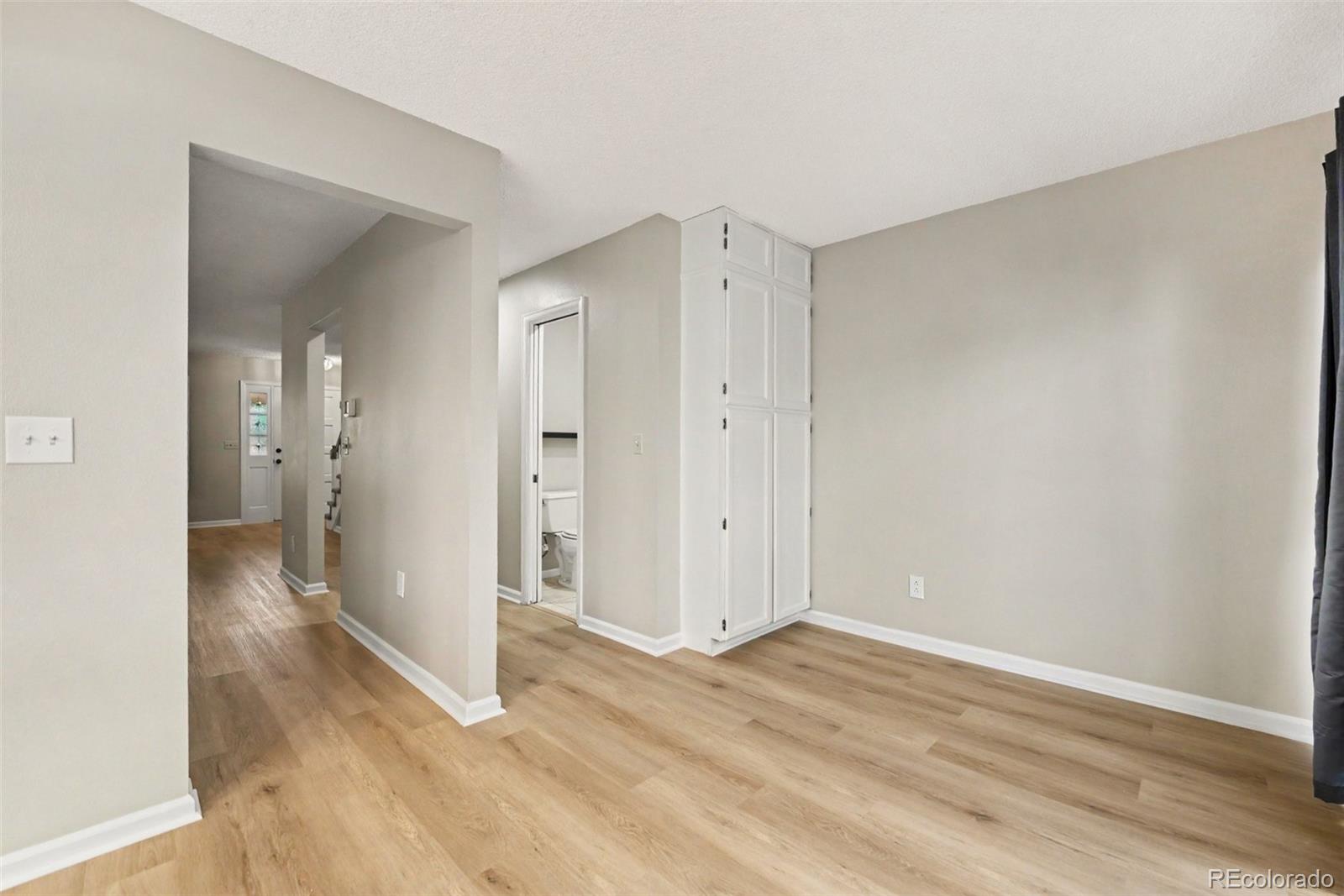 MLS Image #11 for 7590 s cove circle,littleton, Colorado