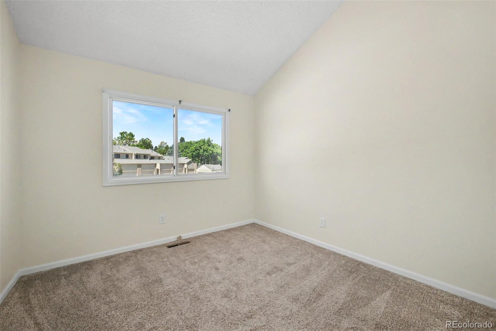 MLS Image #19 for 7590 s cove circle,littleton, Colorado