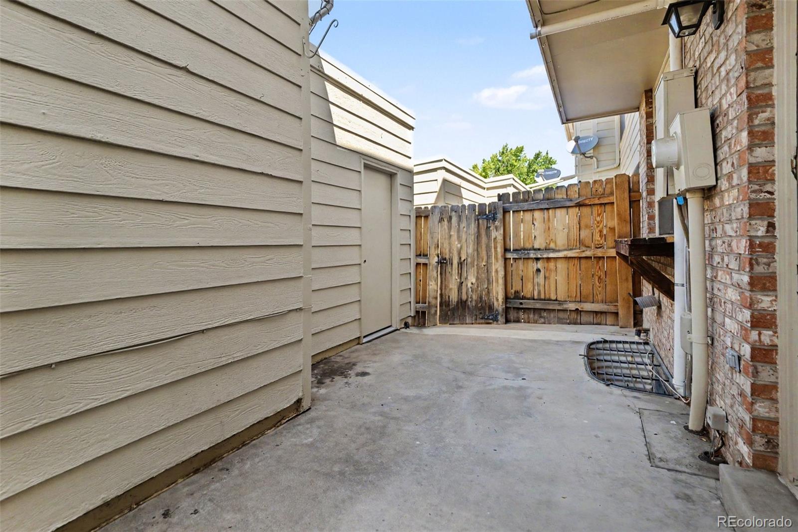 MLS Image #23 for 7590 s cove circle,littleton, Colorado
