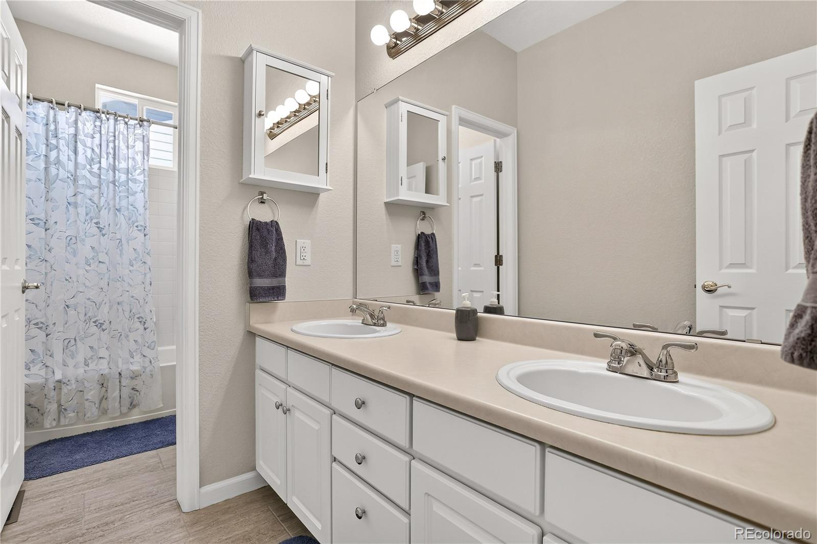 MLS Image #30 for 20737 e fair lane,aurora, Colorado