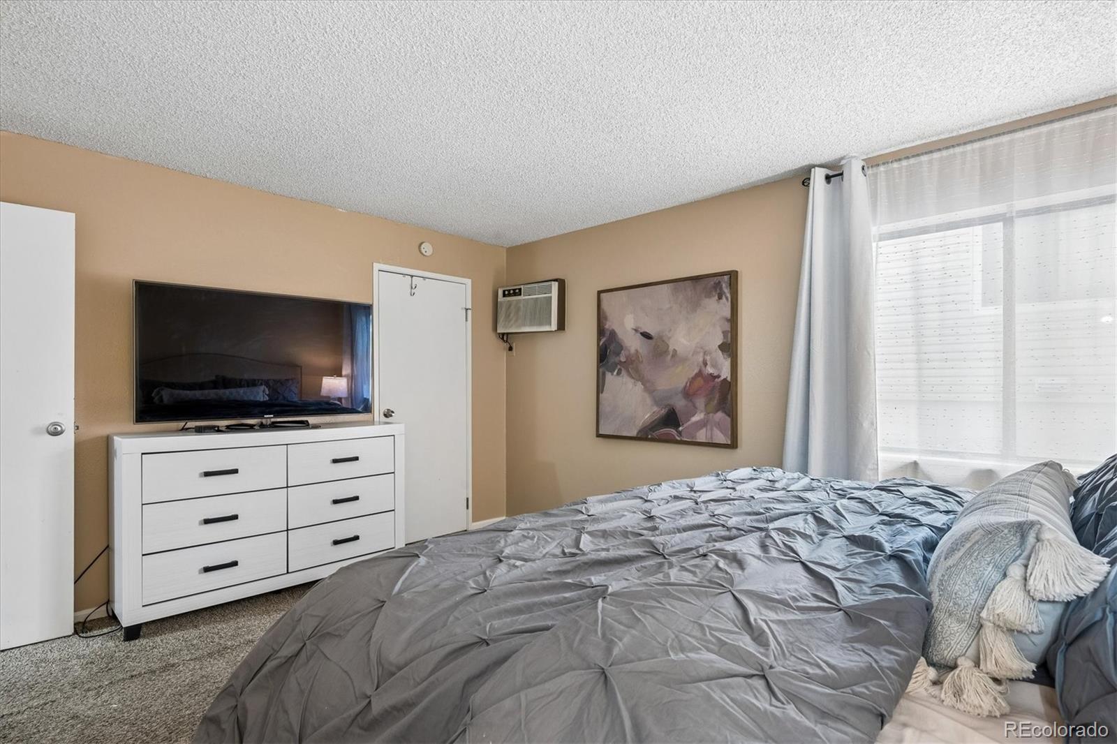MLS Image #14 for 381 s ames street,denver, Colorado