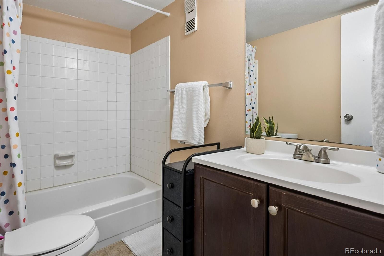 MLS Image #18 for 381 s ames street,denver, Colorado