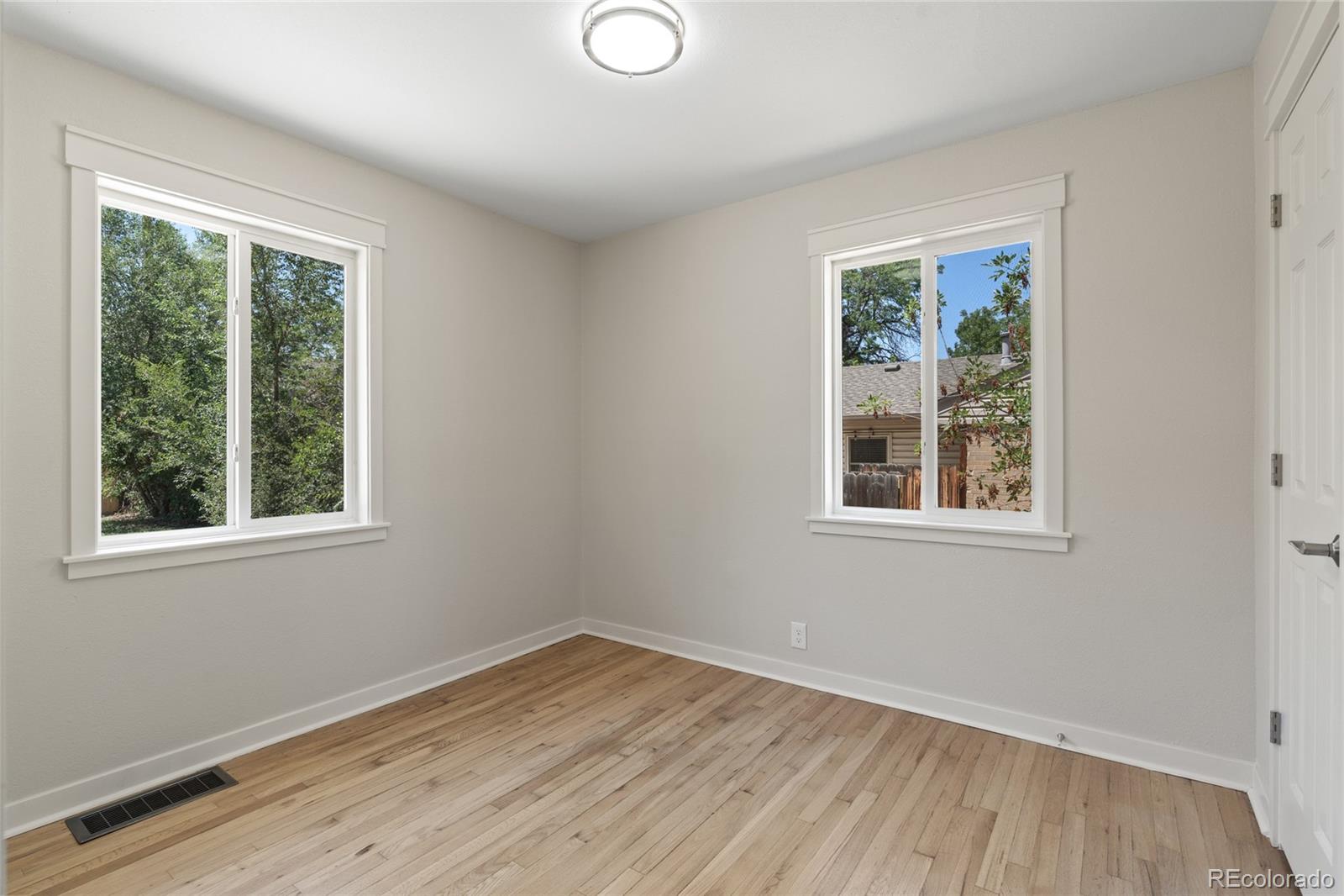 MLS Image #10 for 3459 s fairfax street,denver, Colorado