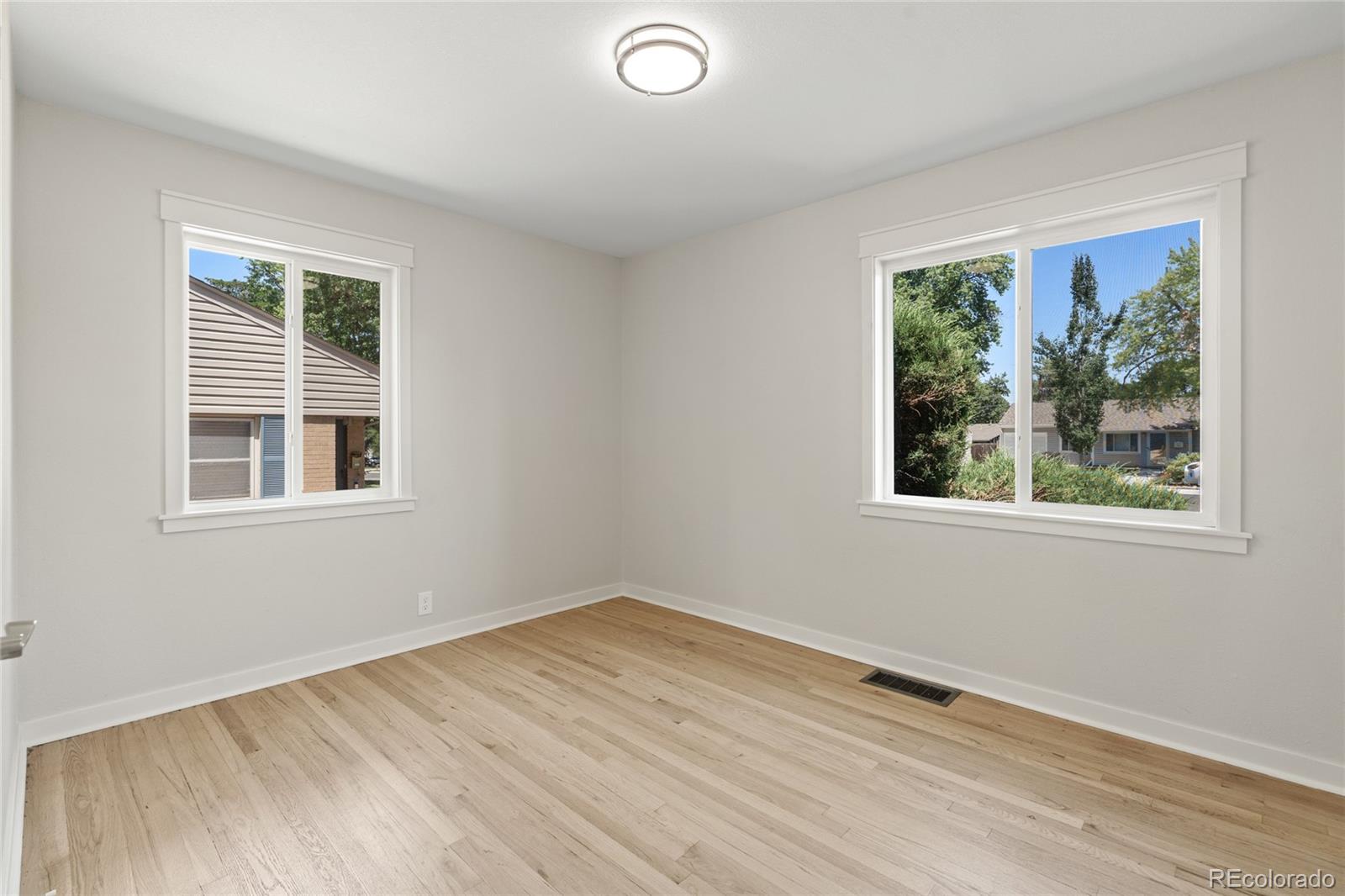 MLS Image #11 for 3459 s fairfax street,denver, Colorado