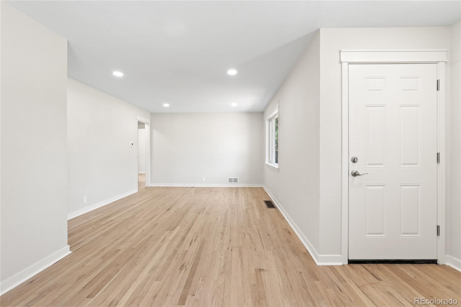 MLS Image #4 for 3459 s fairfax street,denver, Colorado