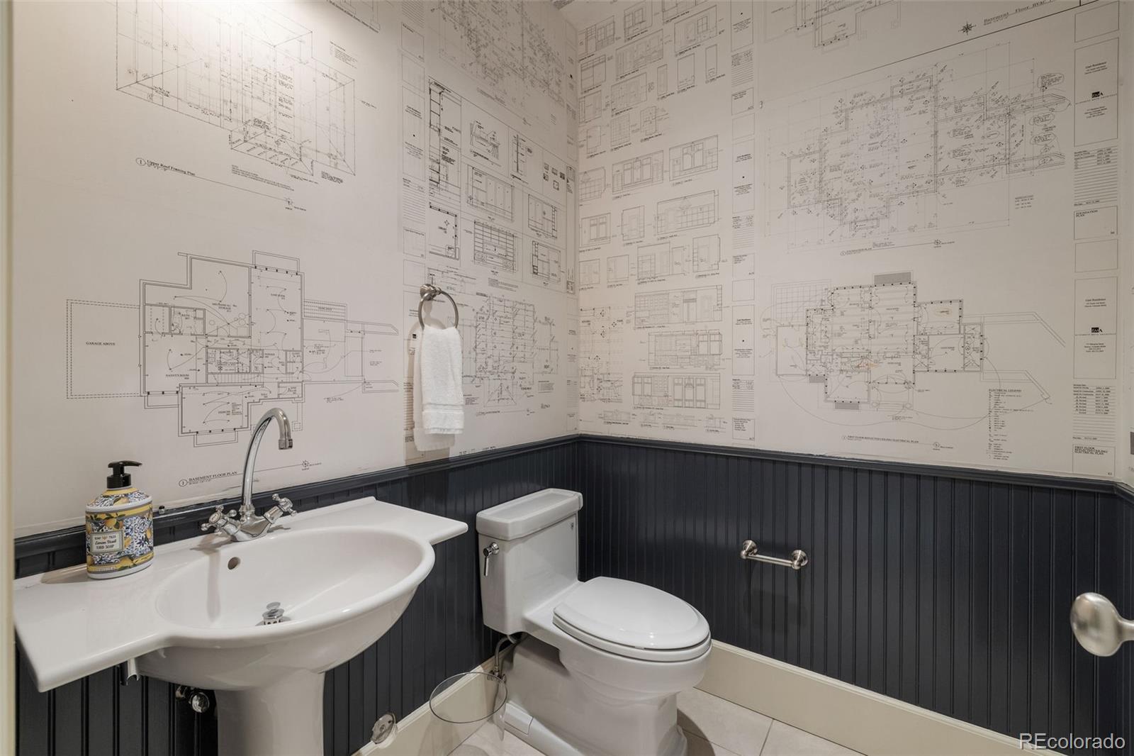 MLS Image #41 for 101 s ash street,denver, Colorado