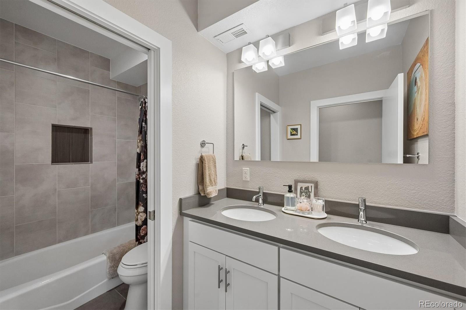 MLS Image #19 for 2837 s sherman street,englewood, Colorado