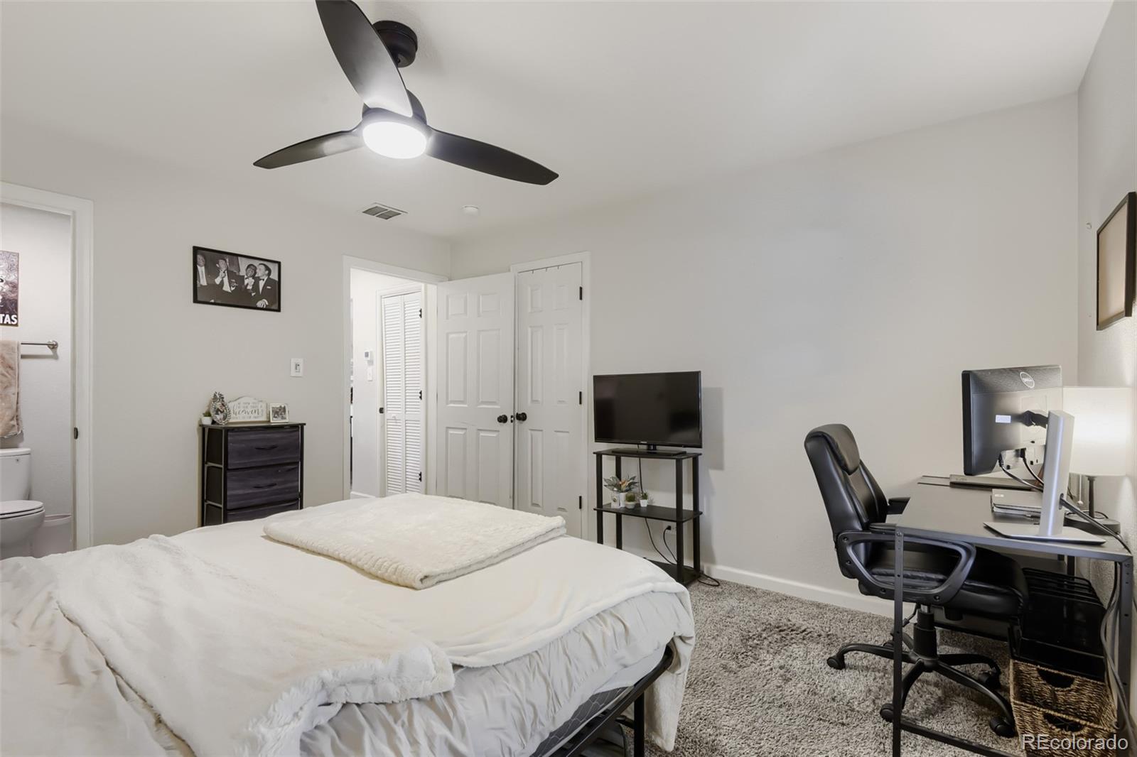 MLS Image #13 for 7110 s gaylord street,centennial, Colorado