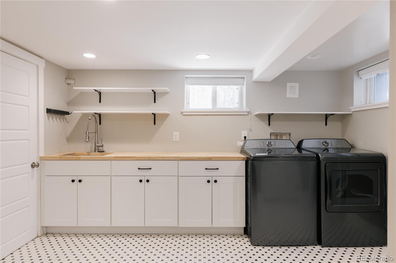 MLS Image #34 for 3107 w 23rd avenue,denver, Colorado