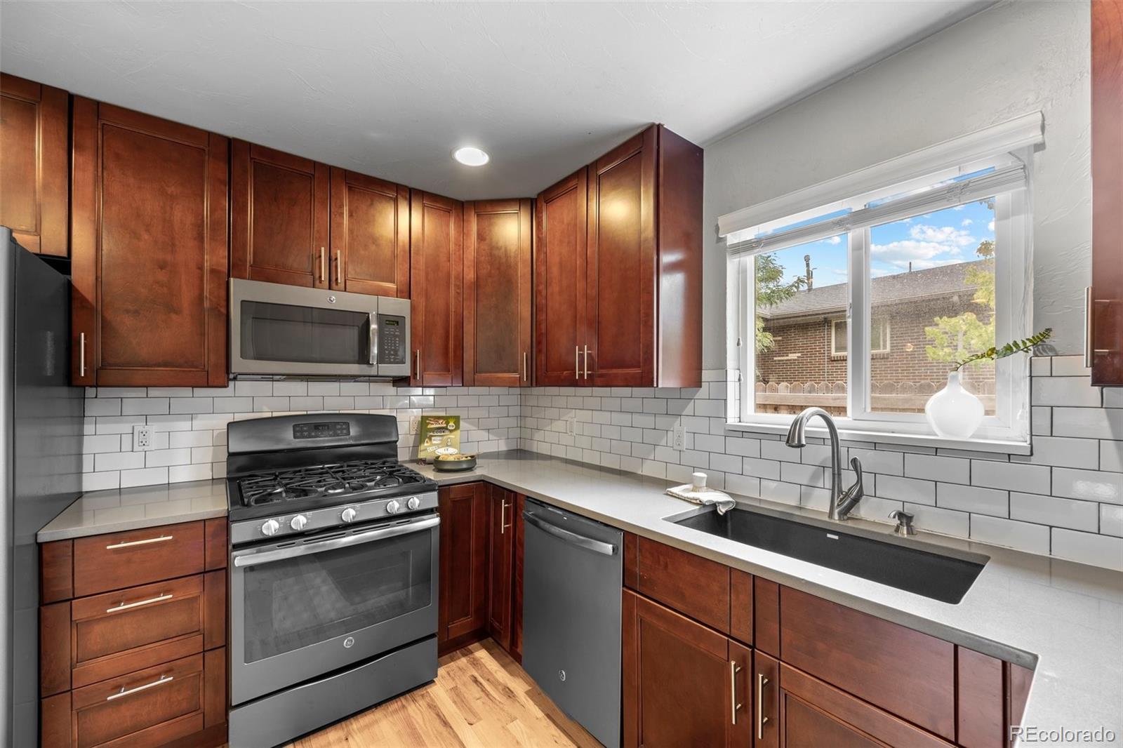 MLS Image #9 for 3750  yates street,denver, Colorado