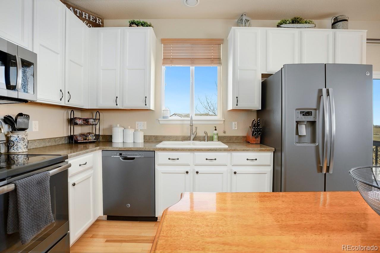 MLS Image #10 for 7592  triangle drive,fort collins, Colorado