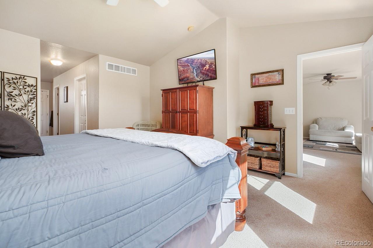 MLS Image #19 for 7592  triangle drive,fort collins, Colorado