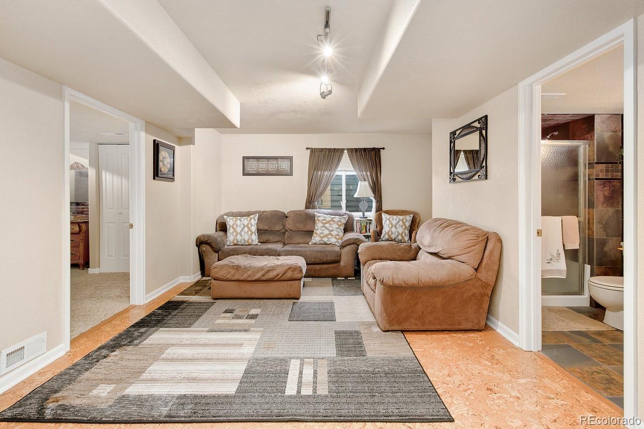 MLS Image #26 for 7592  triangle drive,fort collins, Colorado