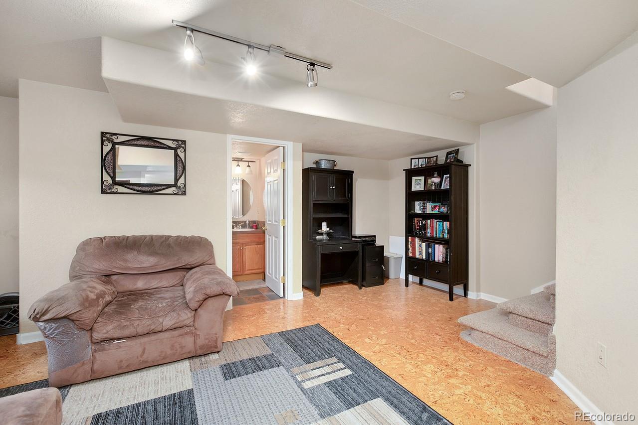 MLS Image #28 for 7592  triangle drive,fort collins, Colorado