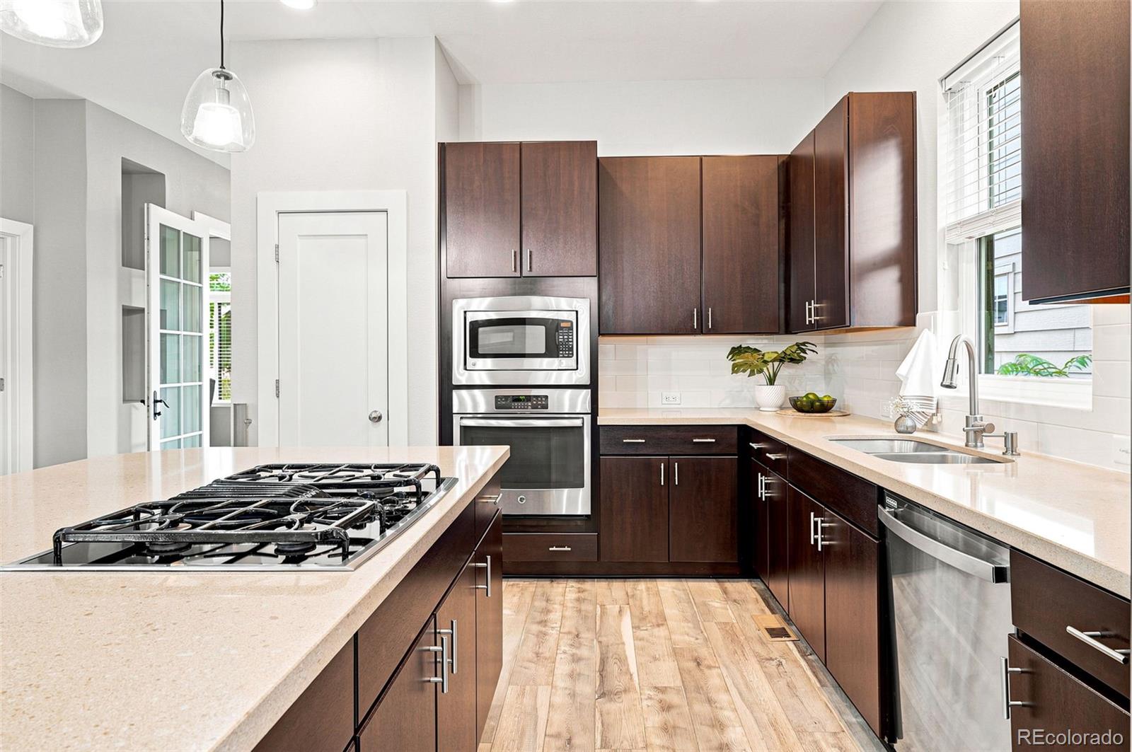 MLS Image #16 for 6715  raritan drive,denver, Colorado