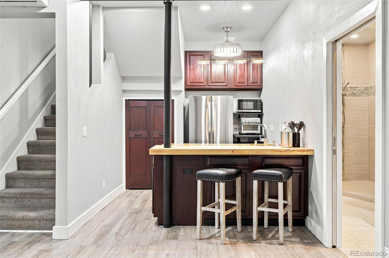 MLS Image #38 for 6715  raritan drive,denver, Colorado
