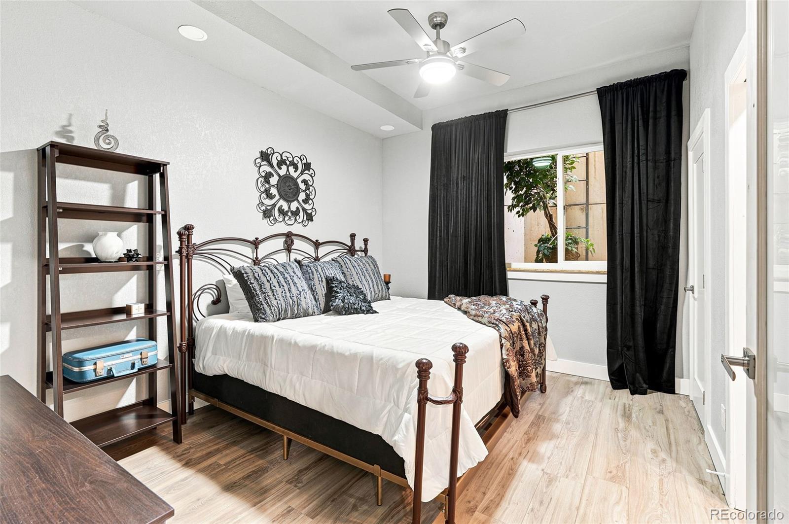 MLS Image #39 for 6715  raritan drive,denver, Colorado