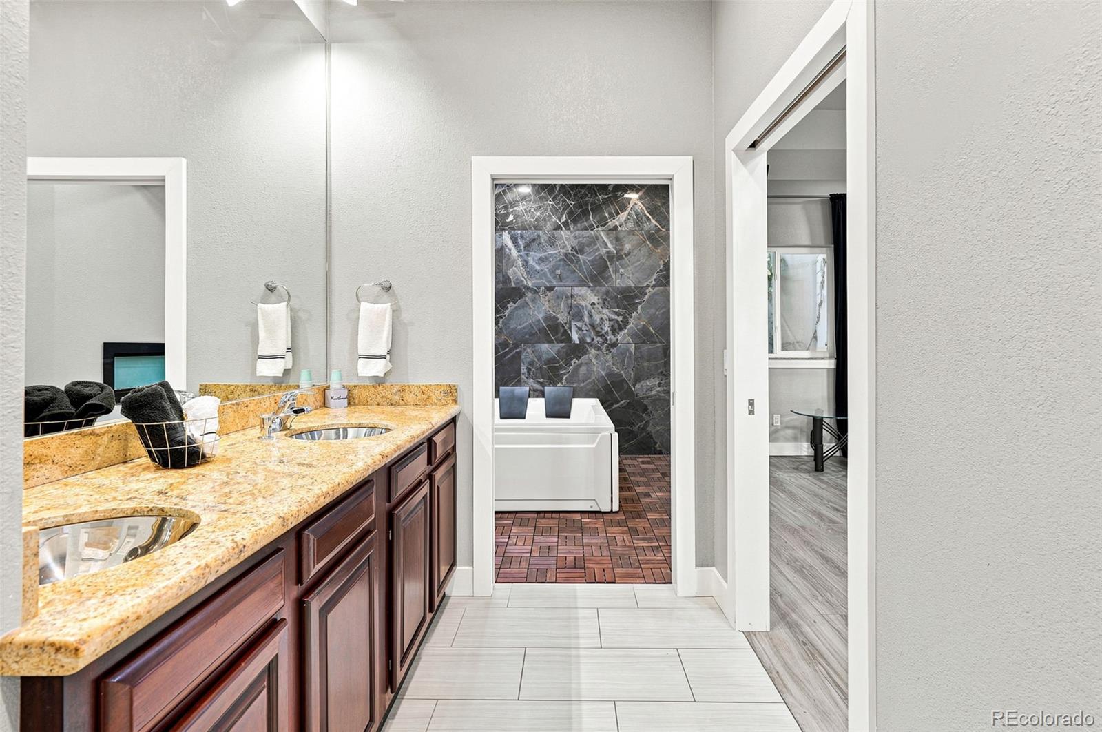MLS Image #44 for 6715  raritan drive,denver, Colorado