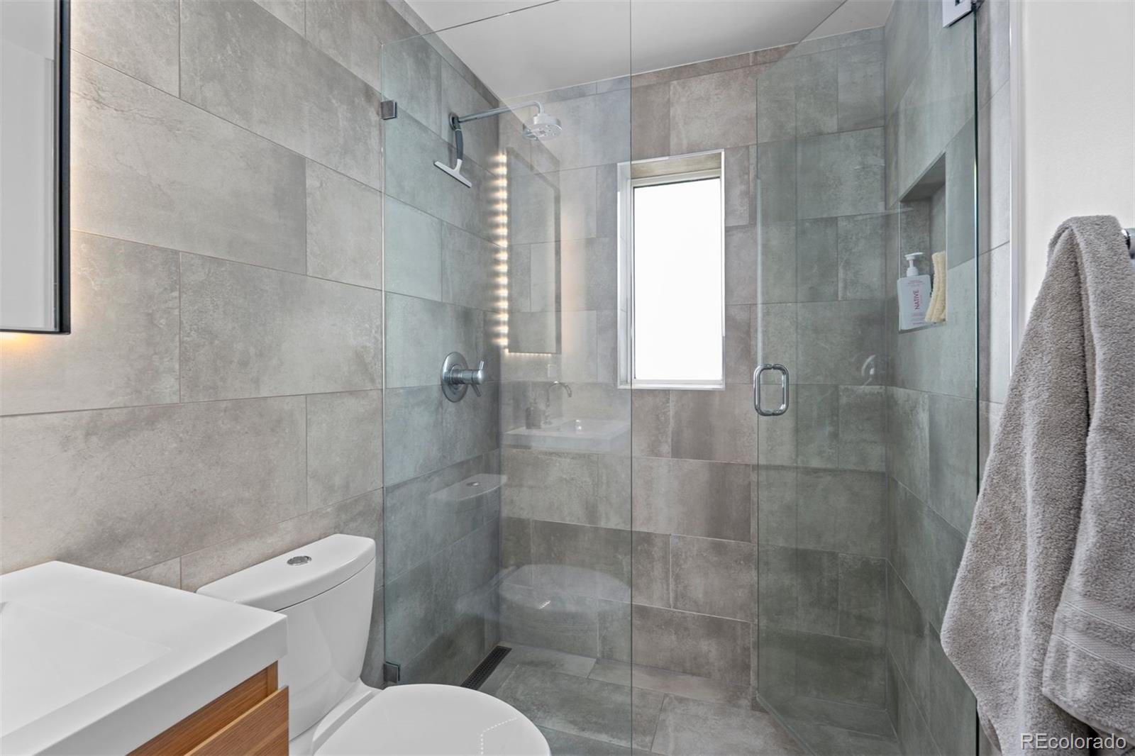 MLS Image #16 for 1295  forest street,denver, Colorado