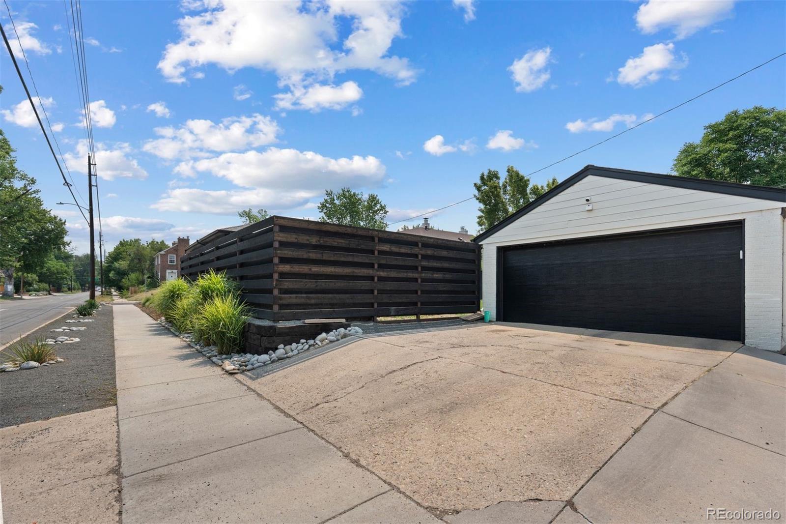 MLS Image #37 for 1295  forest street,denver, Colorado
