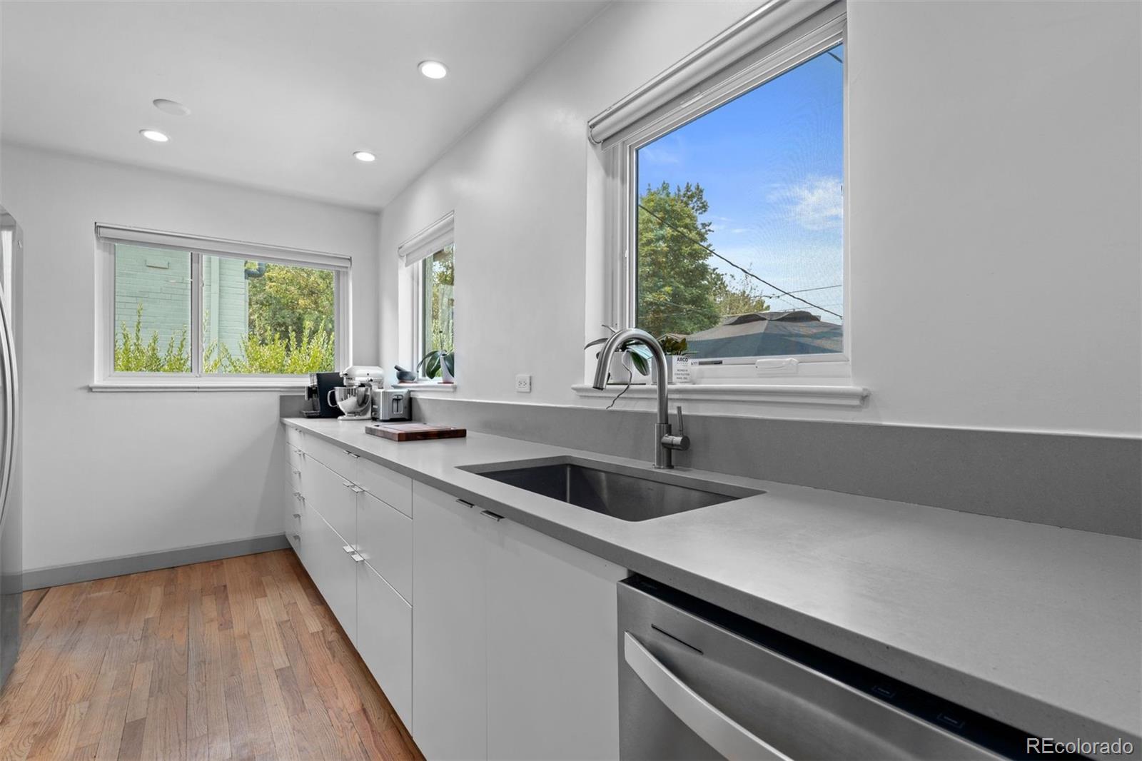 MLS Image #7 for 1295  forest street,denver, Colorado