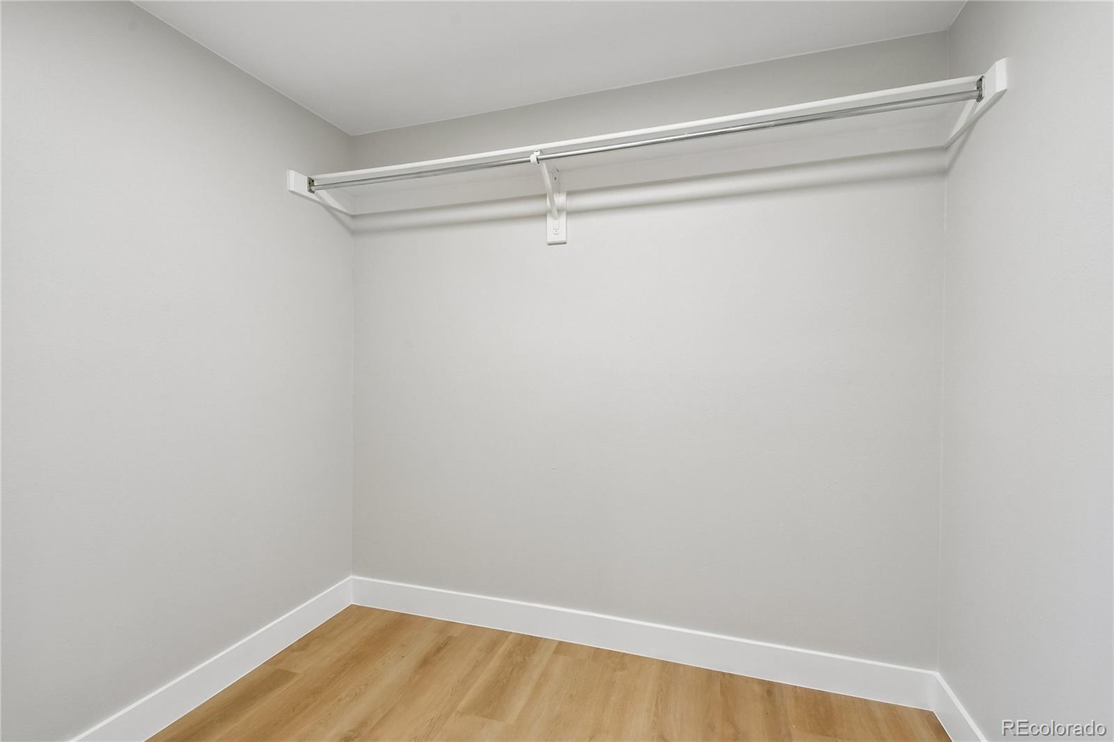 MLS Image #10 for 4505 s yosemite street,denver, Colorado