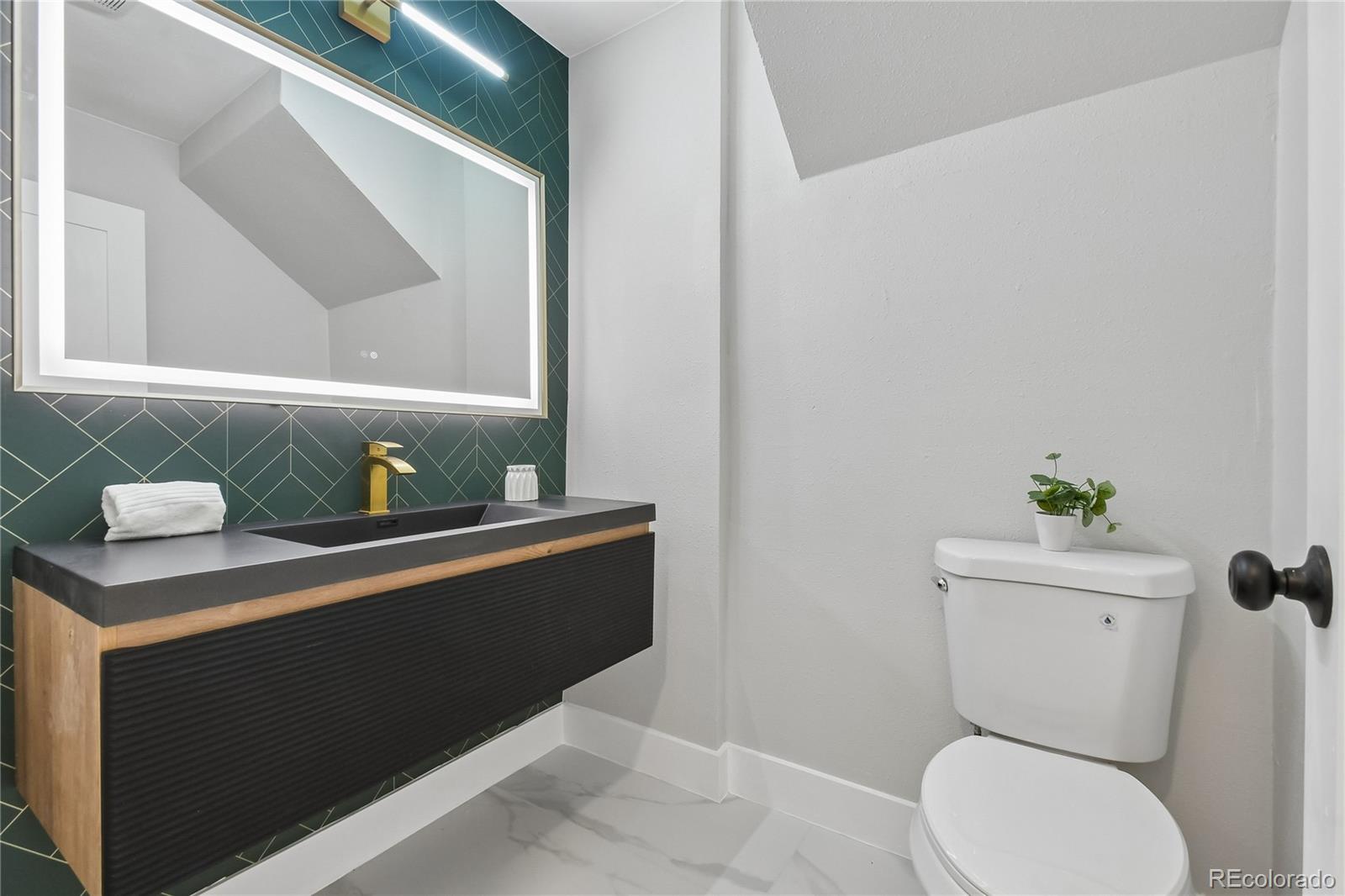 MLS Image #14 for 4505 s yosemite street,denver, Colorado