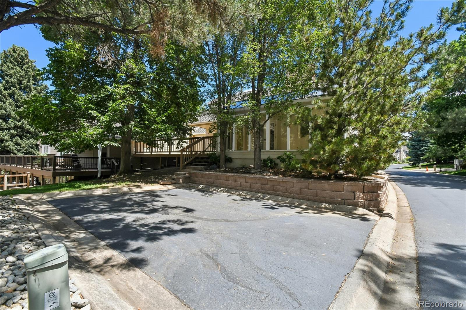 MLS Image #24 for 4505 s yosemite street,denver, Colorado