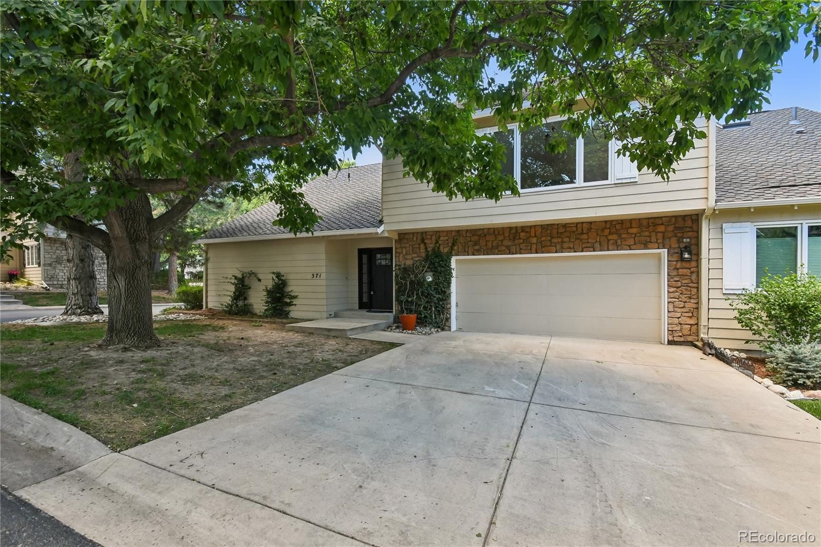 MLS Image #26 for 4505 s yosemite street,denver, Colorado