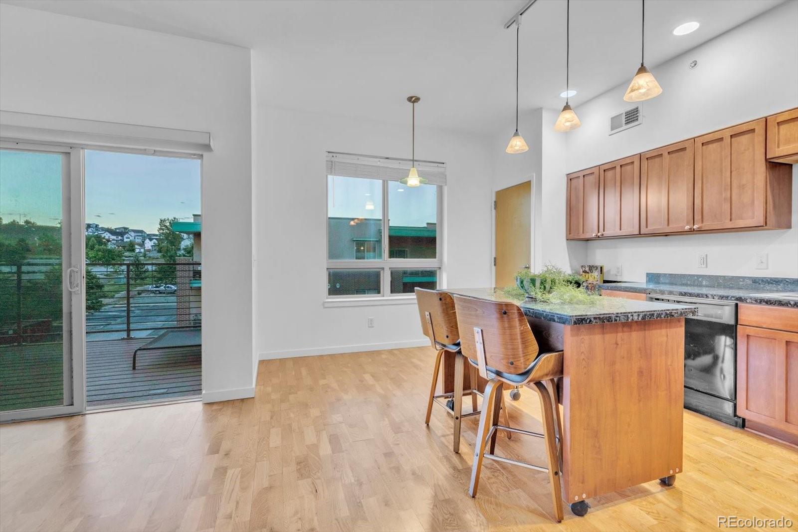 MLS Image #10 for 1053 w century drive,louisville, Colorado