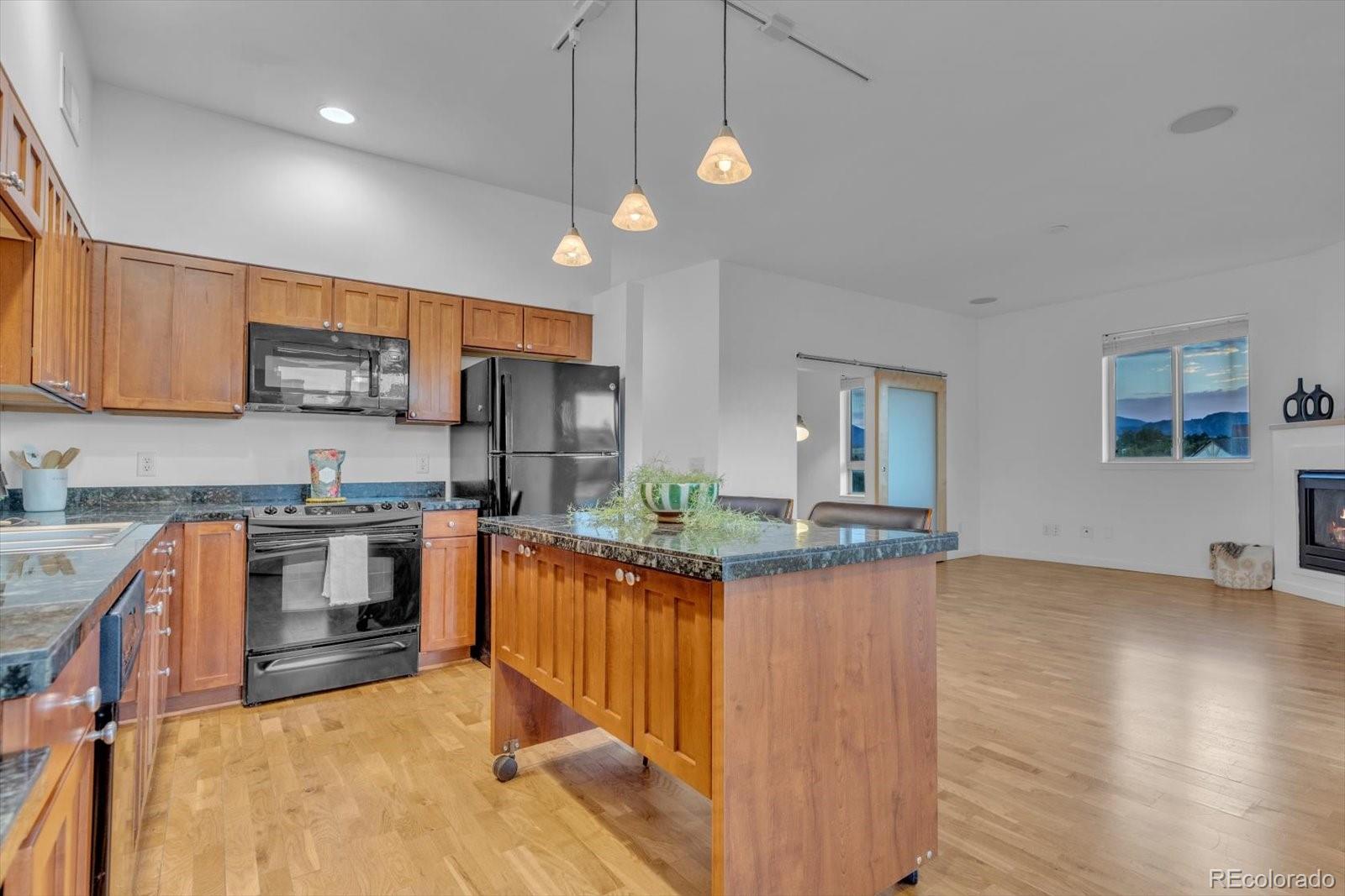 MLS Image #7 for 1053 w century drive,louisville, Colorado