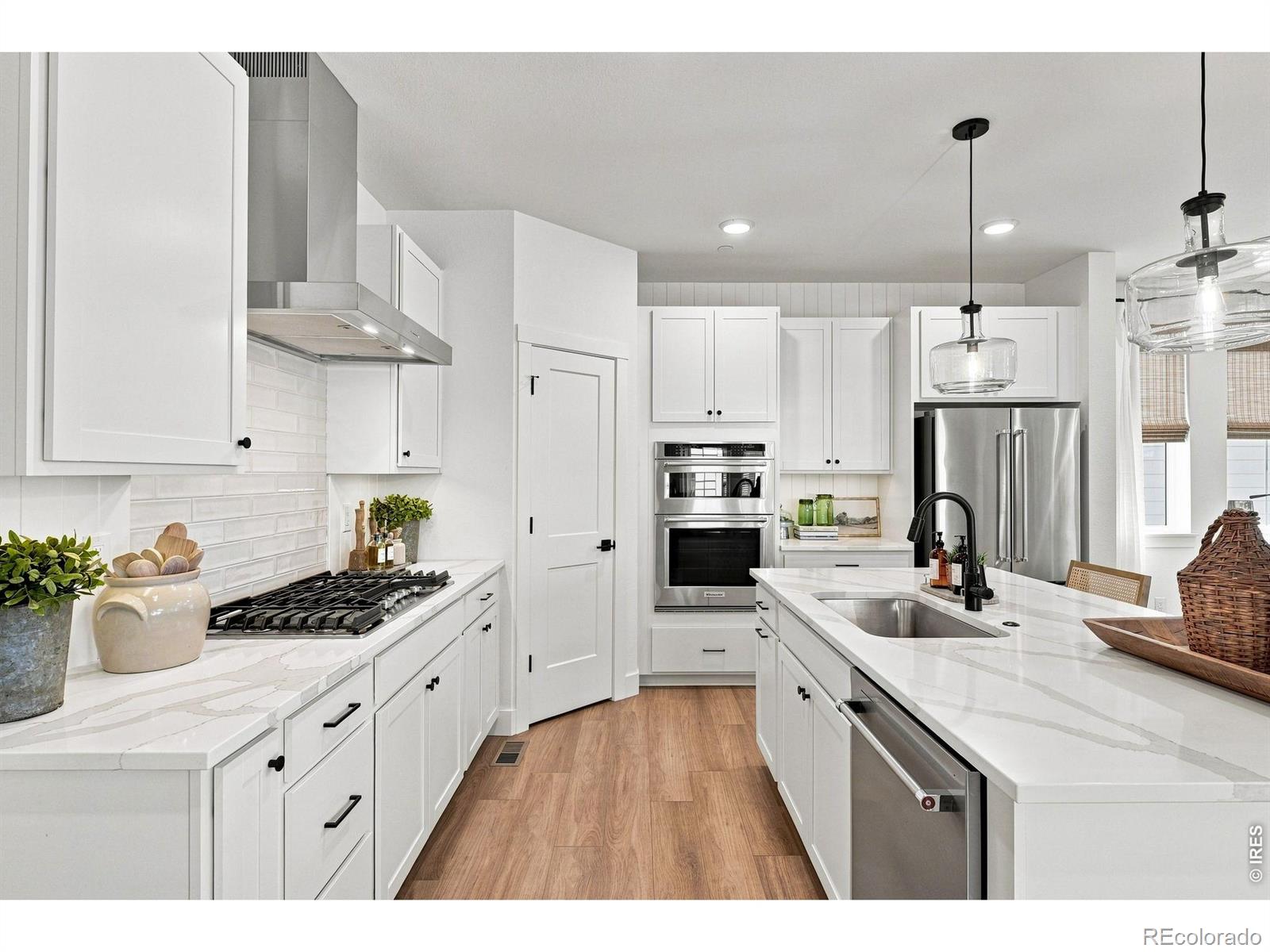 MLS Image #8 for 239  washington street,erie, Colorado