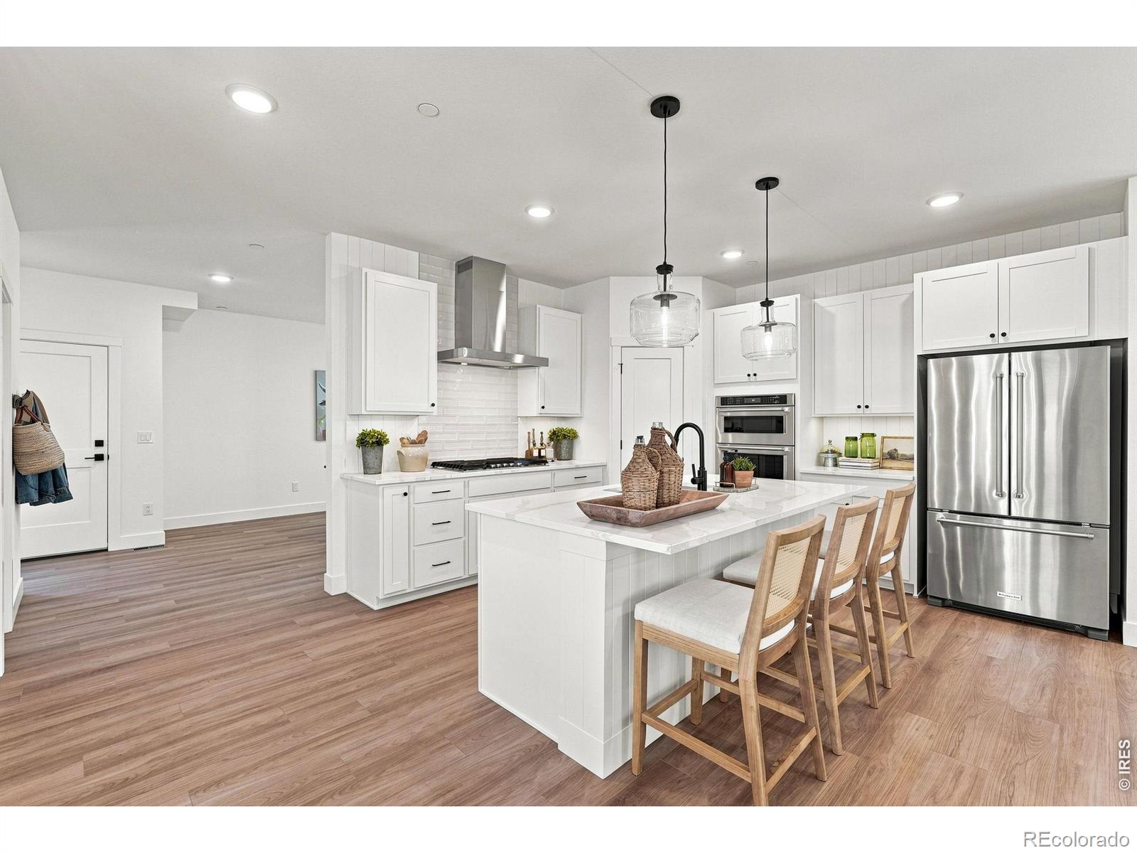 MLS Image #9 for 239  washington street,erie, Colorado