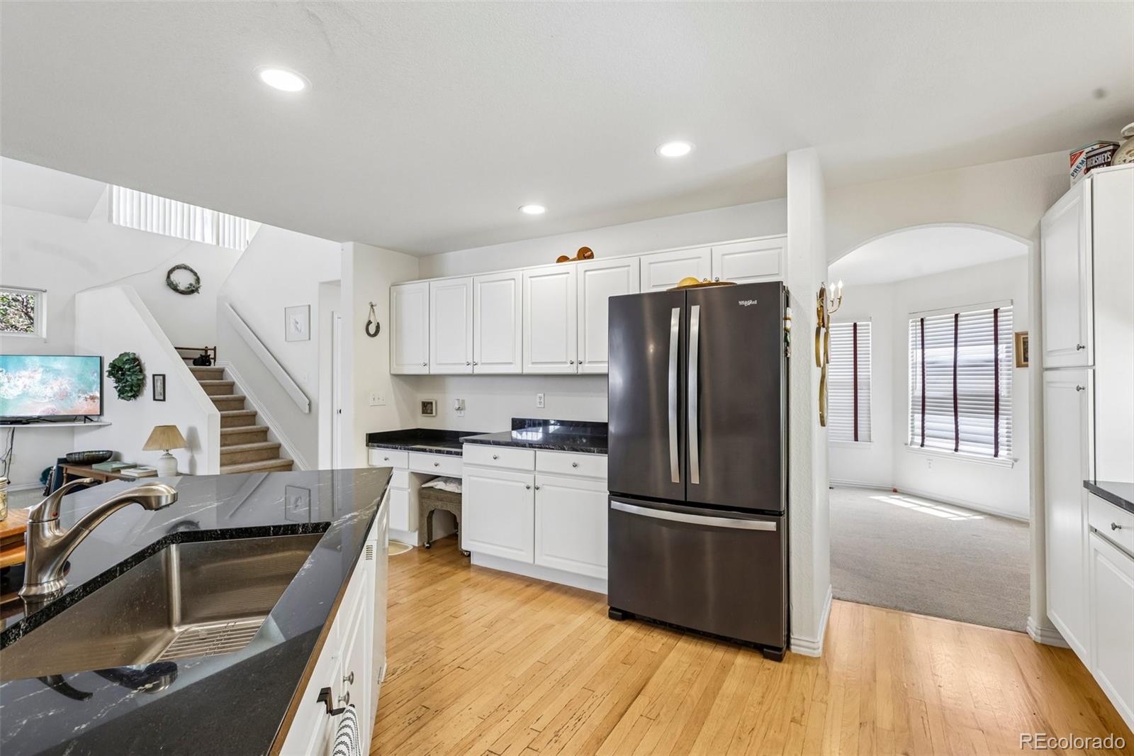 MLS Image #13 for 1011 s valentia street,denver, Colorado