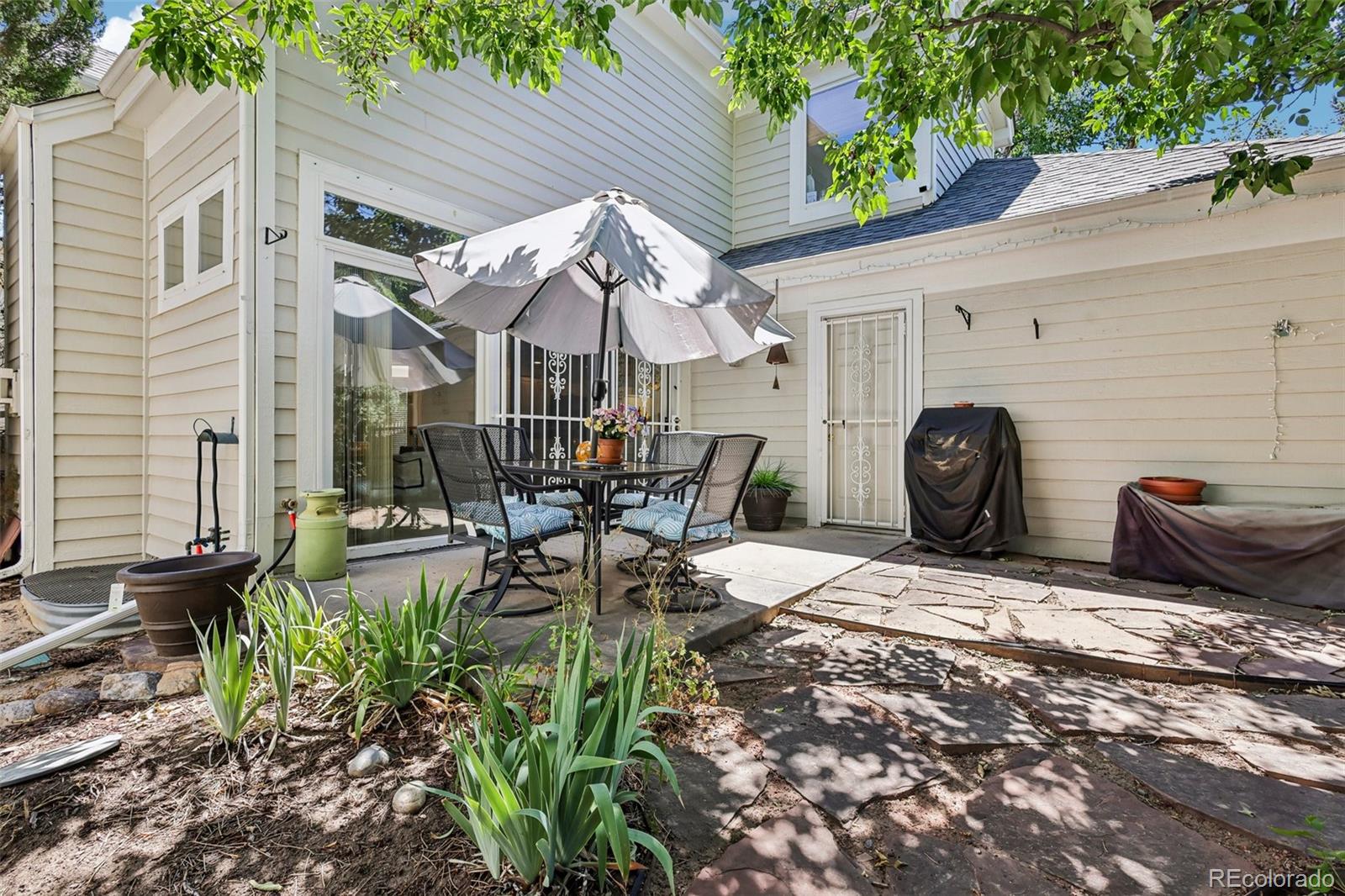 MLS Image #30 for 1011 s valentia street,denver, Colorado
