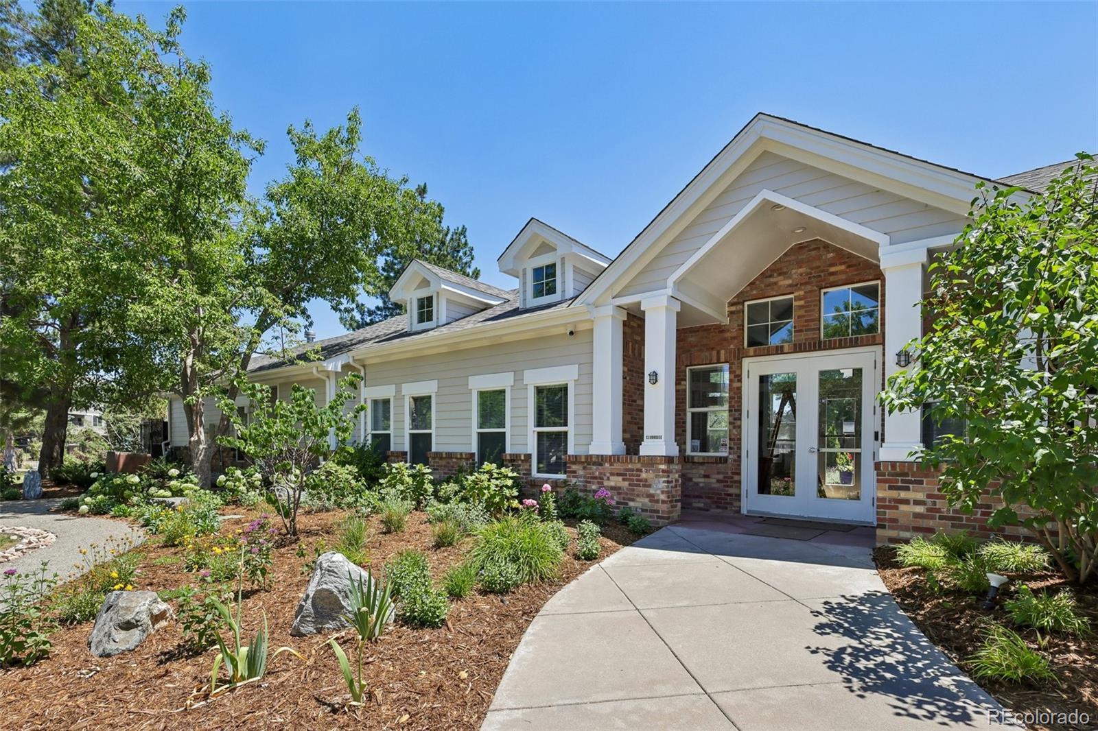 MLS Image #37 for 1011 s valentia street,denver, Colorado