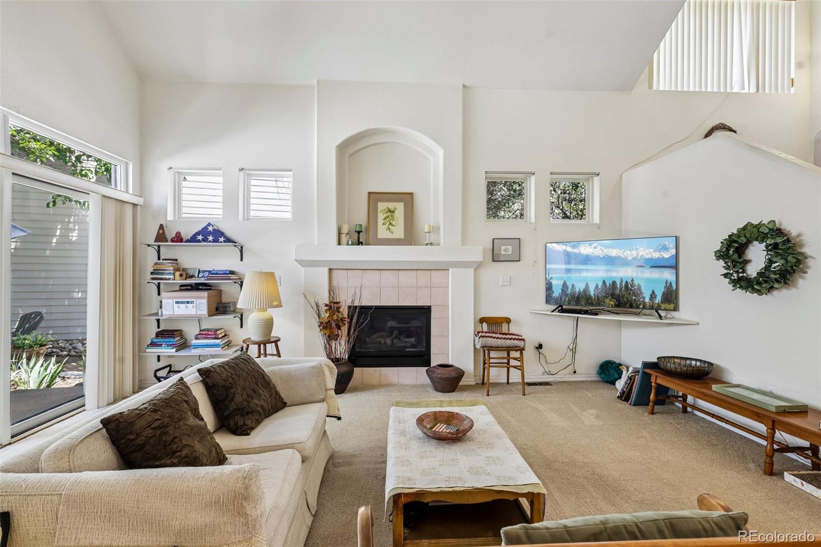 MLS Image #5 for 1011 s valentia street,denver, Colorado