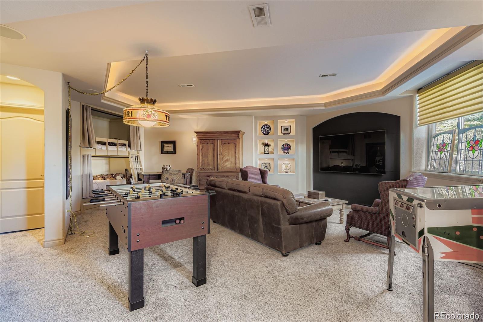 MLS Image #33 for 9410 s silent hills drive,lone tree, Colorado