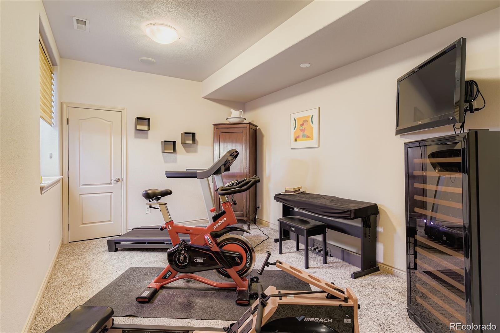 MLS Image #40 for 9410 s silent hills drive,lone tree, Colorado