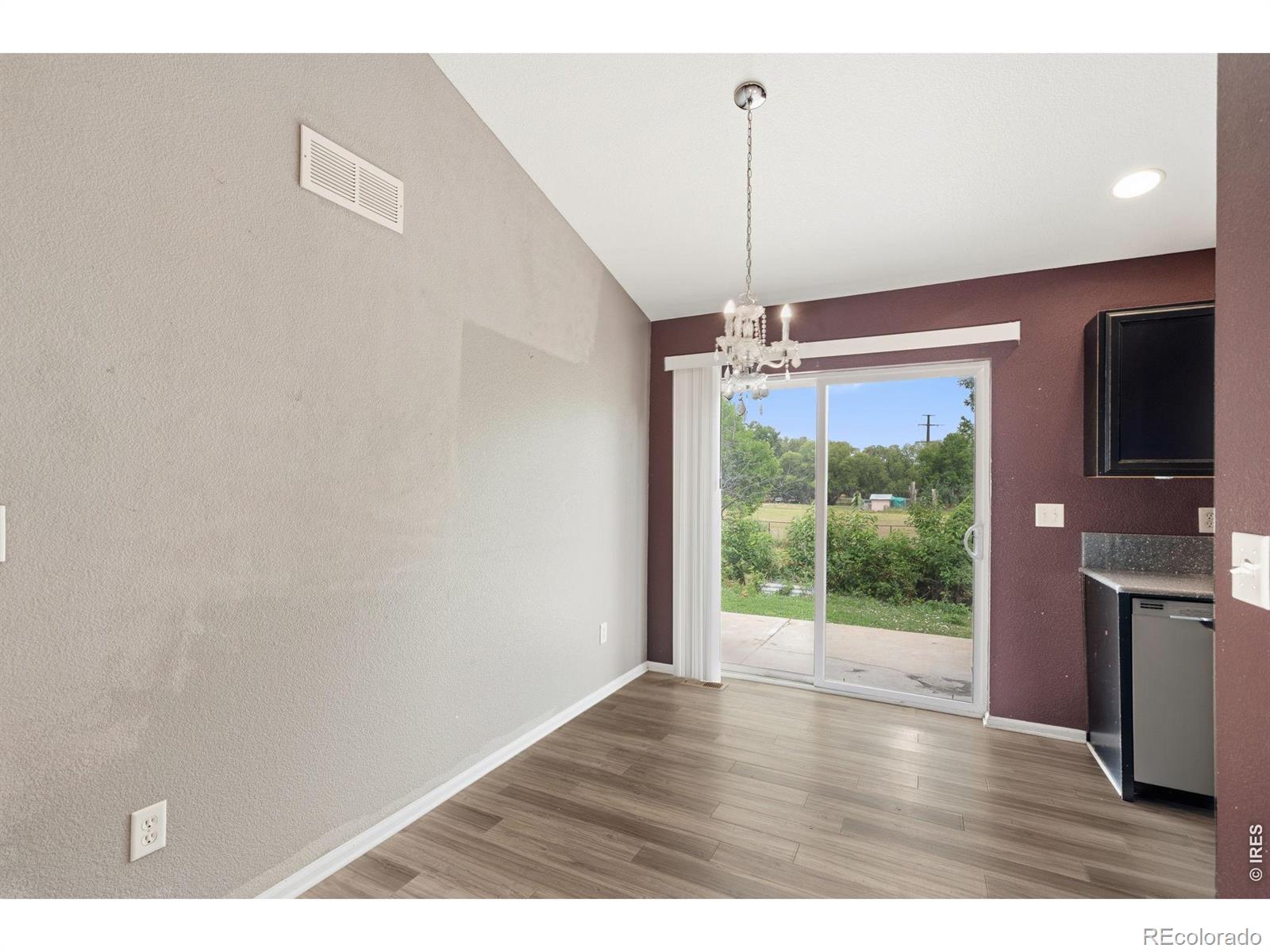 MLS Image #7 for 586  magpie drive,loveland, Colorado