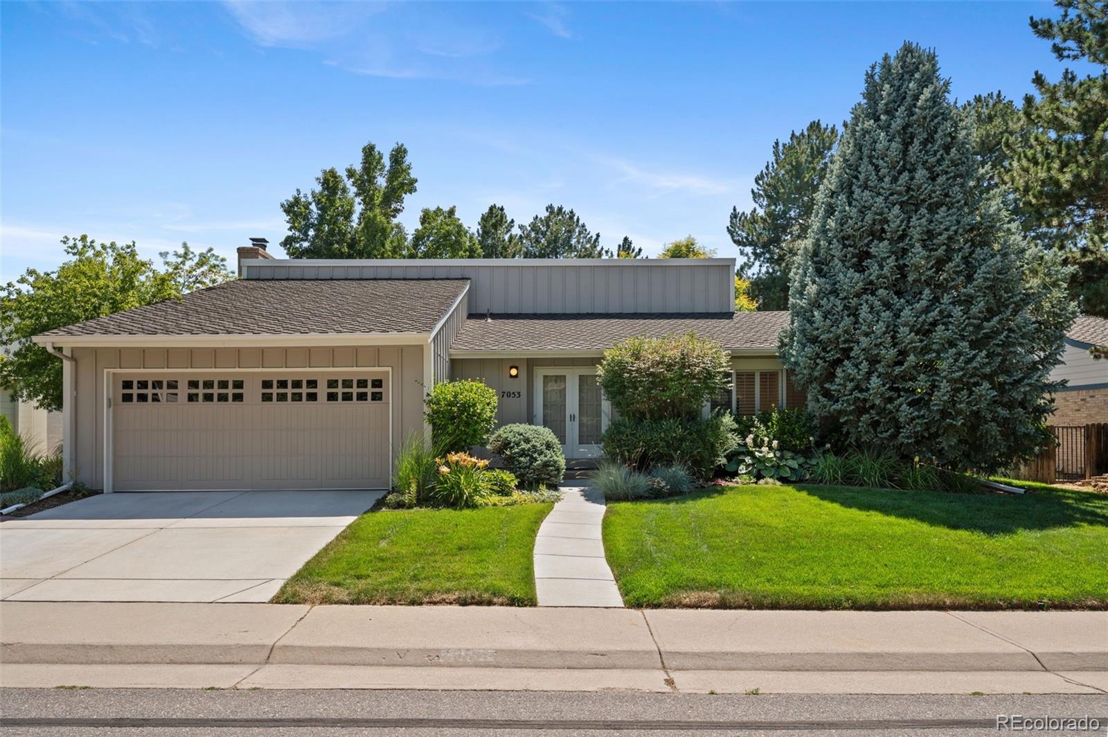 MLS Image #1 for 7053 s oneida circle,centennial, Colorado