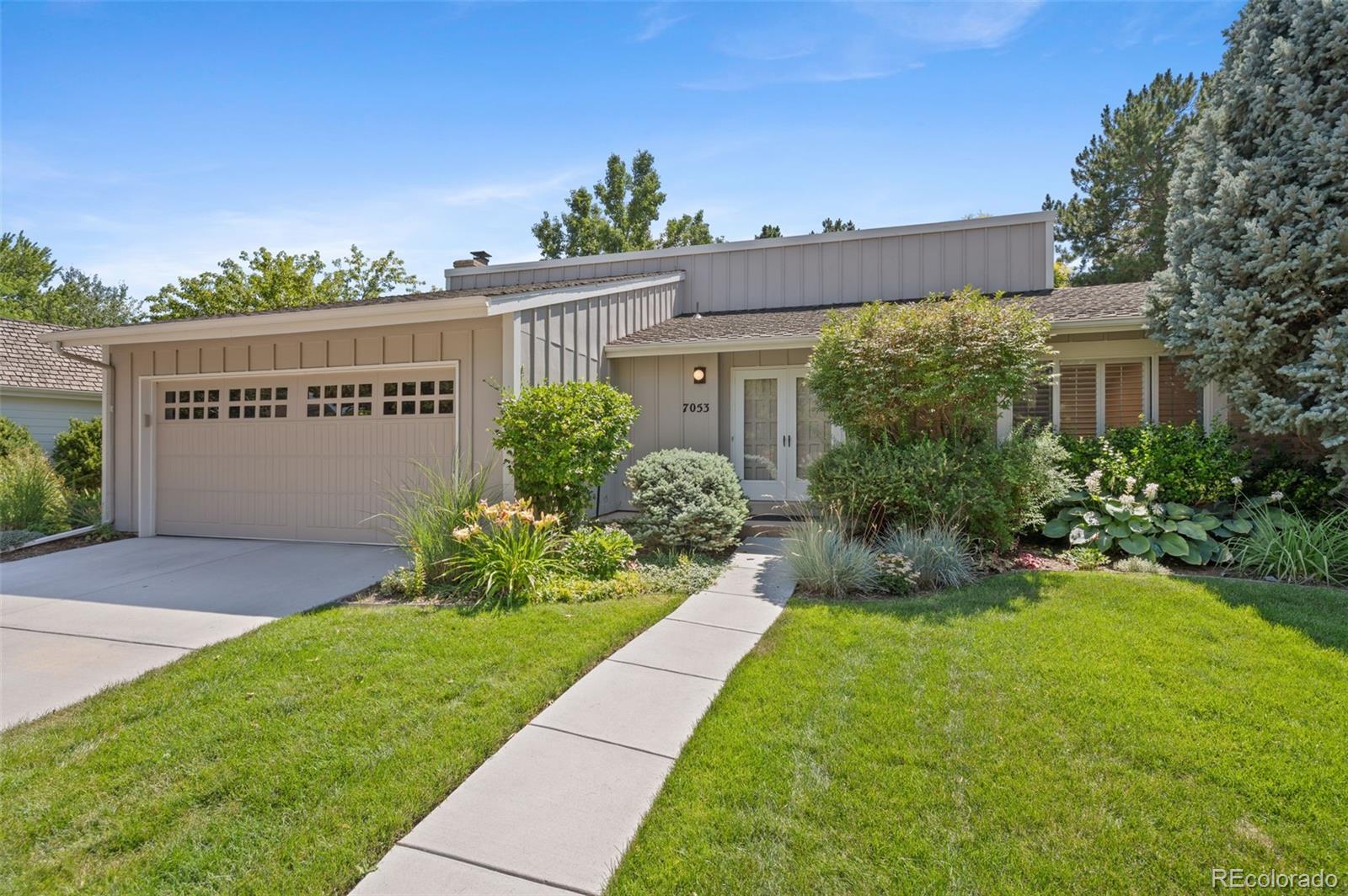 MLS Image #2 for 7053 s oneida circle,centennial, Colorado