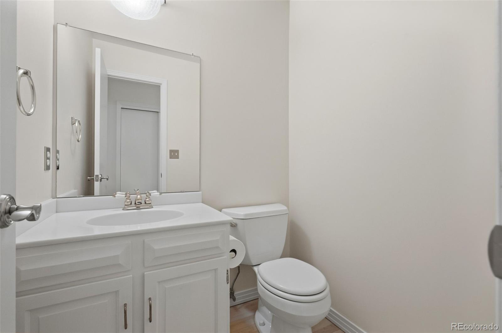 MLS Image #23 for 7053 s oneida circle,centennial, Colorado