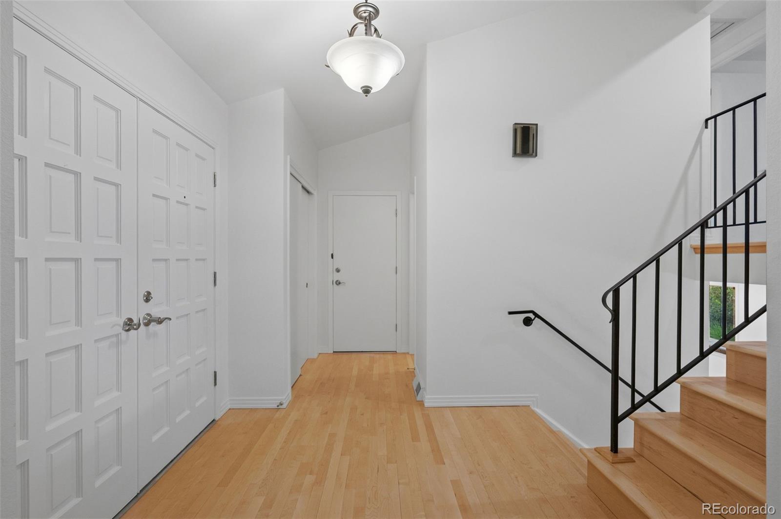 MLS Image #4 for 7053 s oneida circle,centennial, Colorado