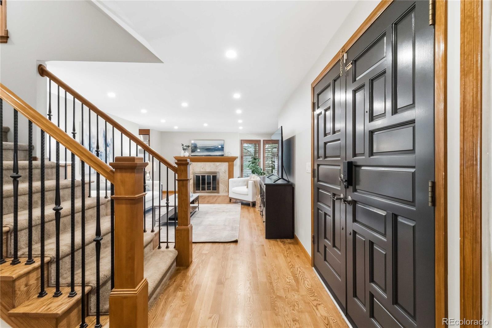 MLS Image #2 for 7807 s forest street,centennial, Colorado