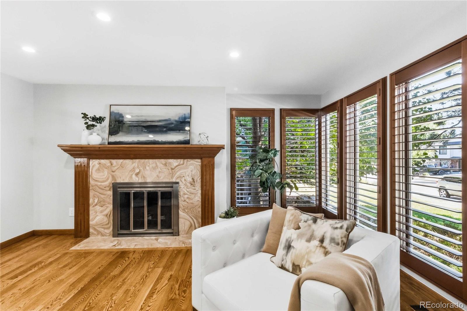 MLS Image #5 for 7807 s forest street,centennial, Colorado